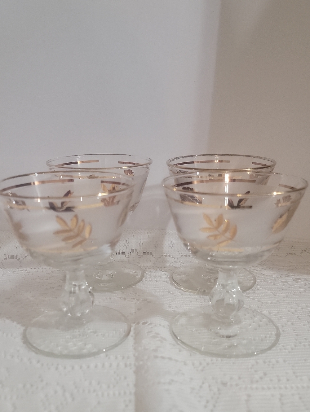Vintage Libbey Gold Leaf Accent Frosted Glass Dessert Coupes - Set of 4